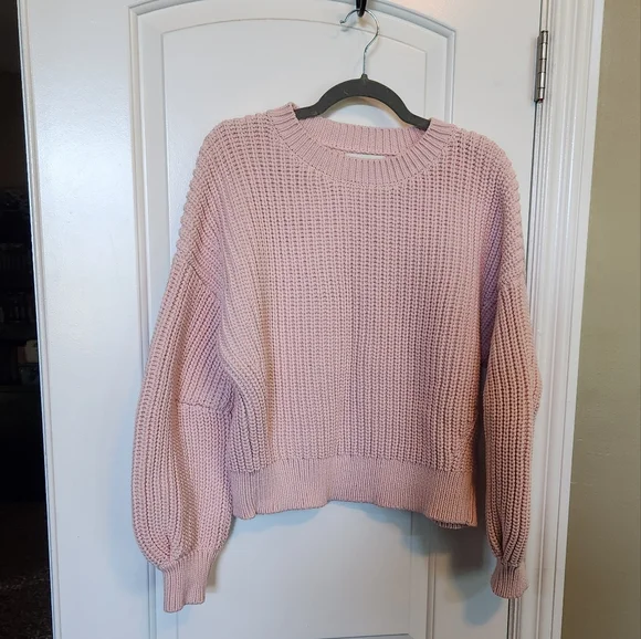 Banana Republic Chunky Knit Pink Crew Neck Sweater - Picture 1 of 3